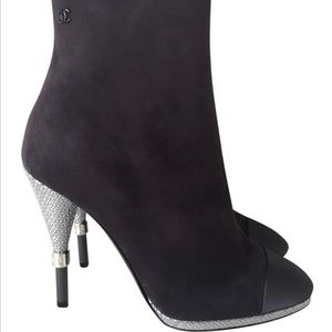 Chanel Gray Suede Leather Satin Captoe Silver Boot